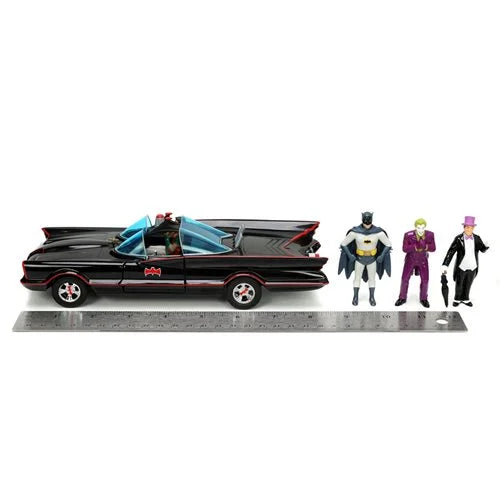 Batman 1966 Hollywood Rides Deluxe Batmobile 1:24 Scale Die-Cast Metal Vehicle with 3 Figures