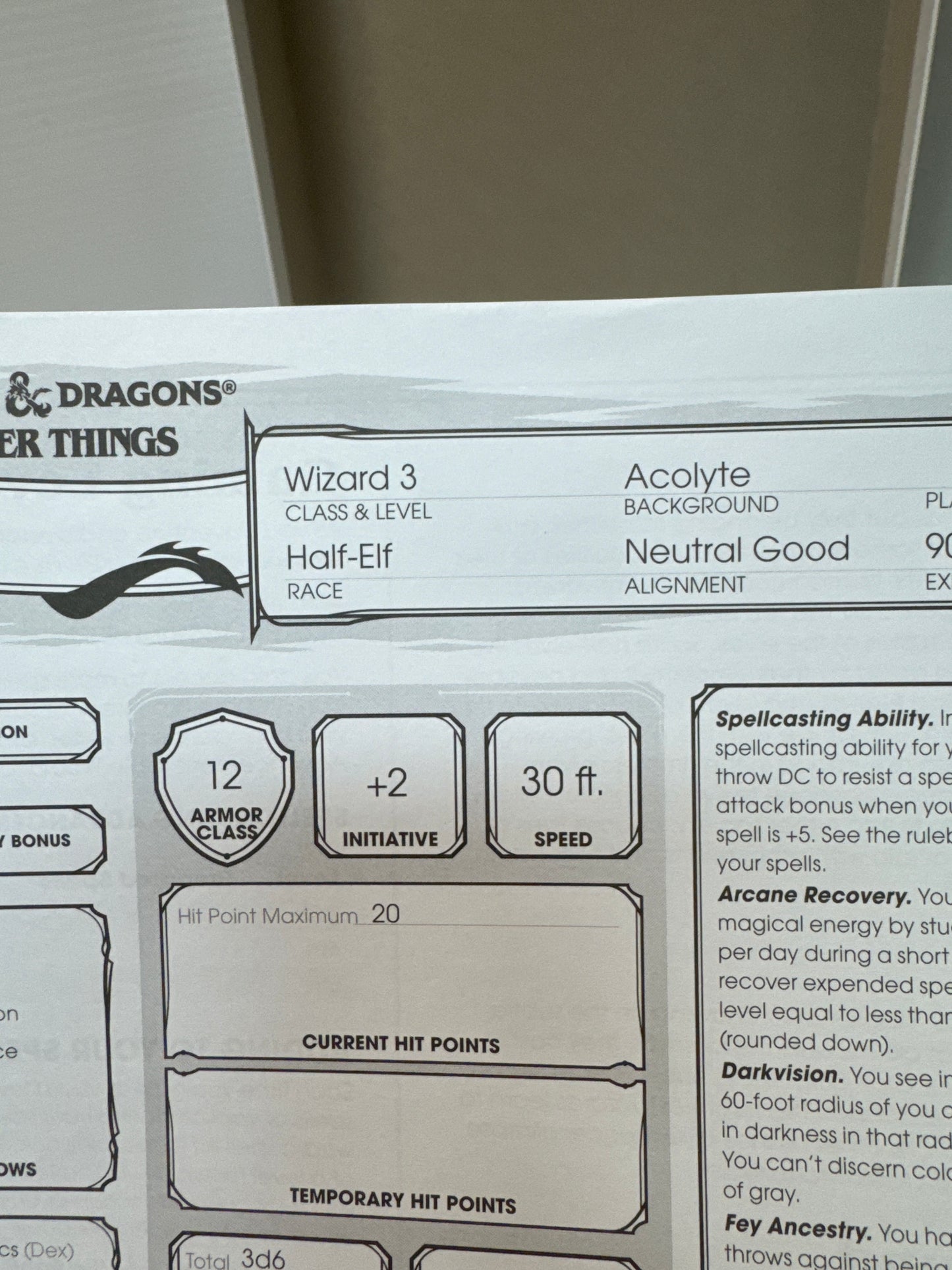Hasbro Stranger Things Dungeons & Dragons Starter Set - Open Box Complete
