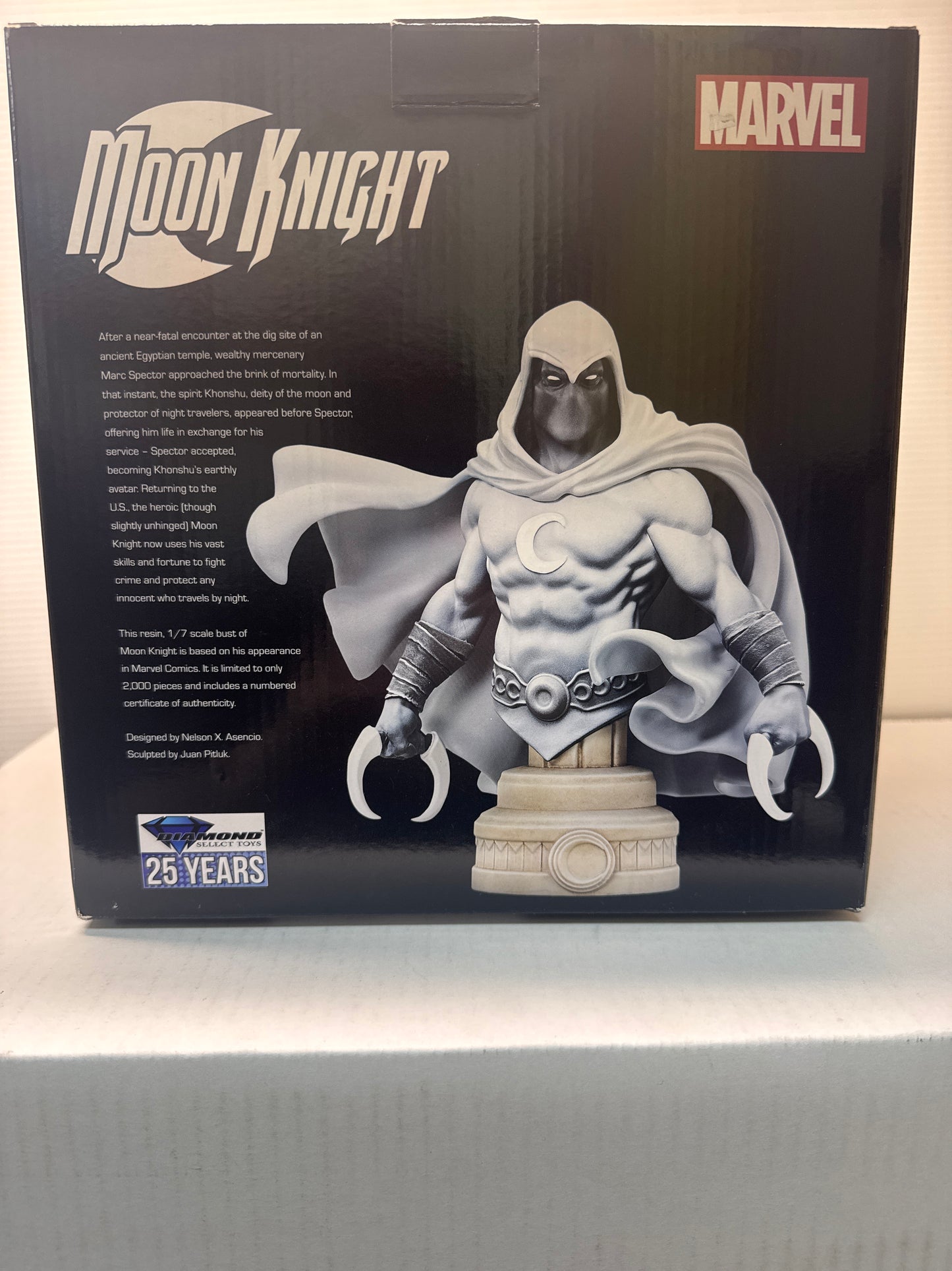 Marvel Comic Moon Knight 1:7 Scale Mini-Bust #0113/2000