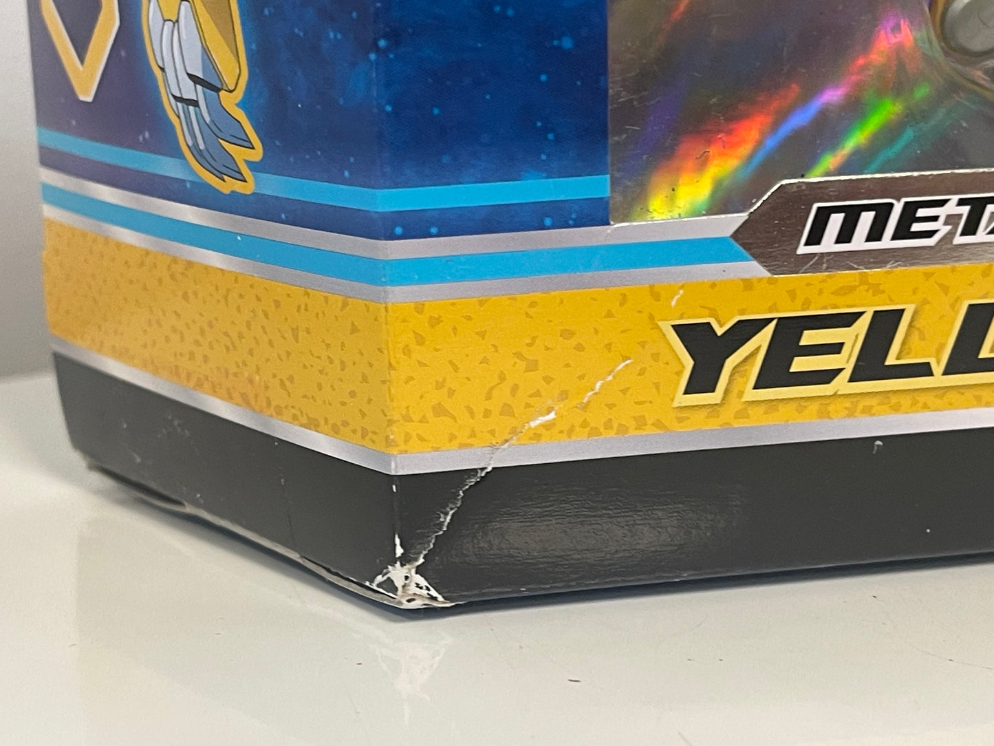 Voltron Legendary Metal Defender Yellow Lion