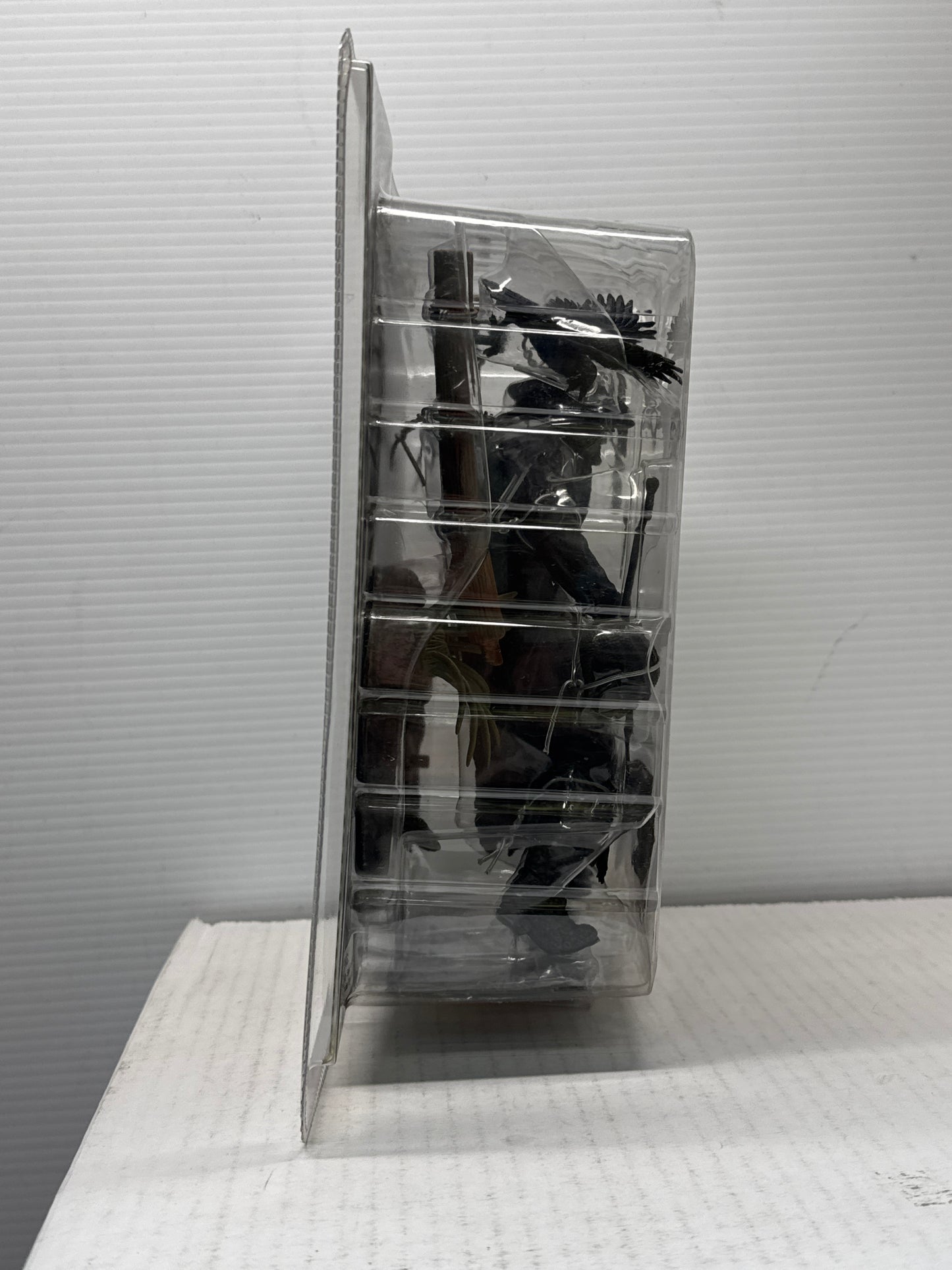 Jeepers Creepers 2: The Creeper 17.6 in Figure SOTA Toys