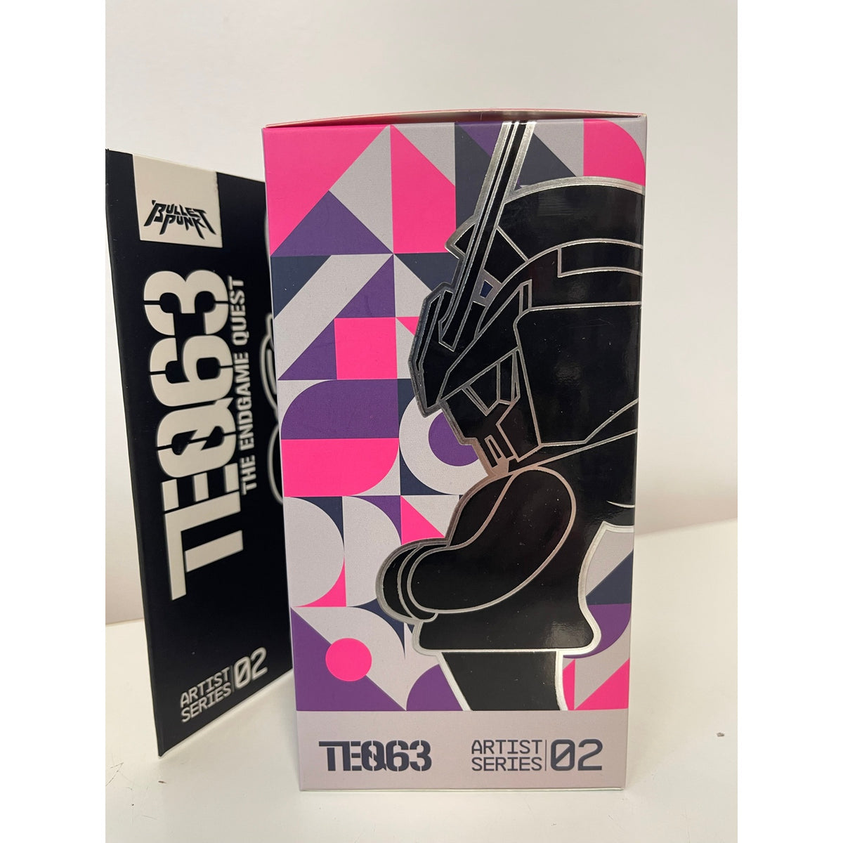 Quiccs x Add Fuel Blue TEQ63 Artist Series 02 Martian Toys actual figure and packaging photo 6