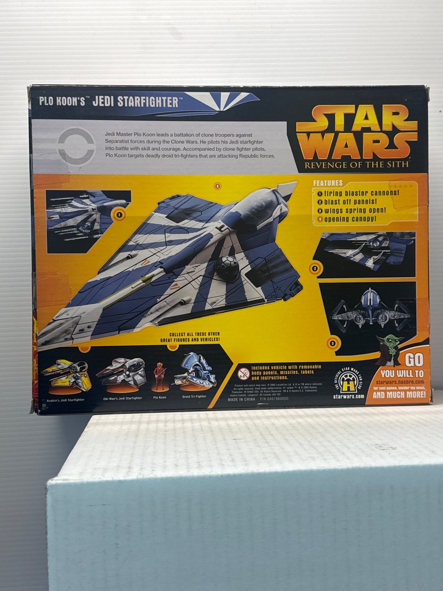 Plo Koon’s Jedi Starfighter Revenge of the Sith - (2005)