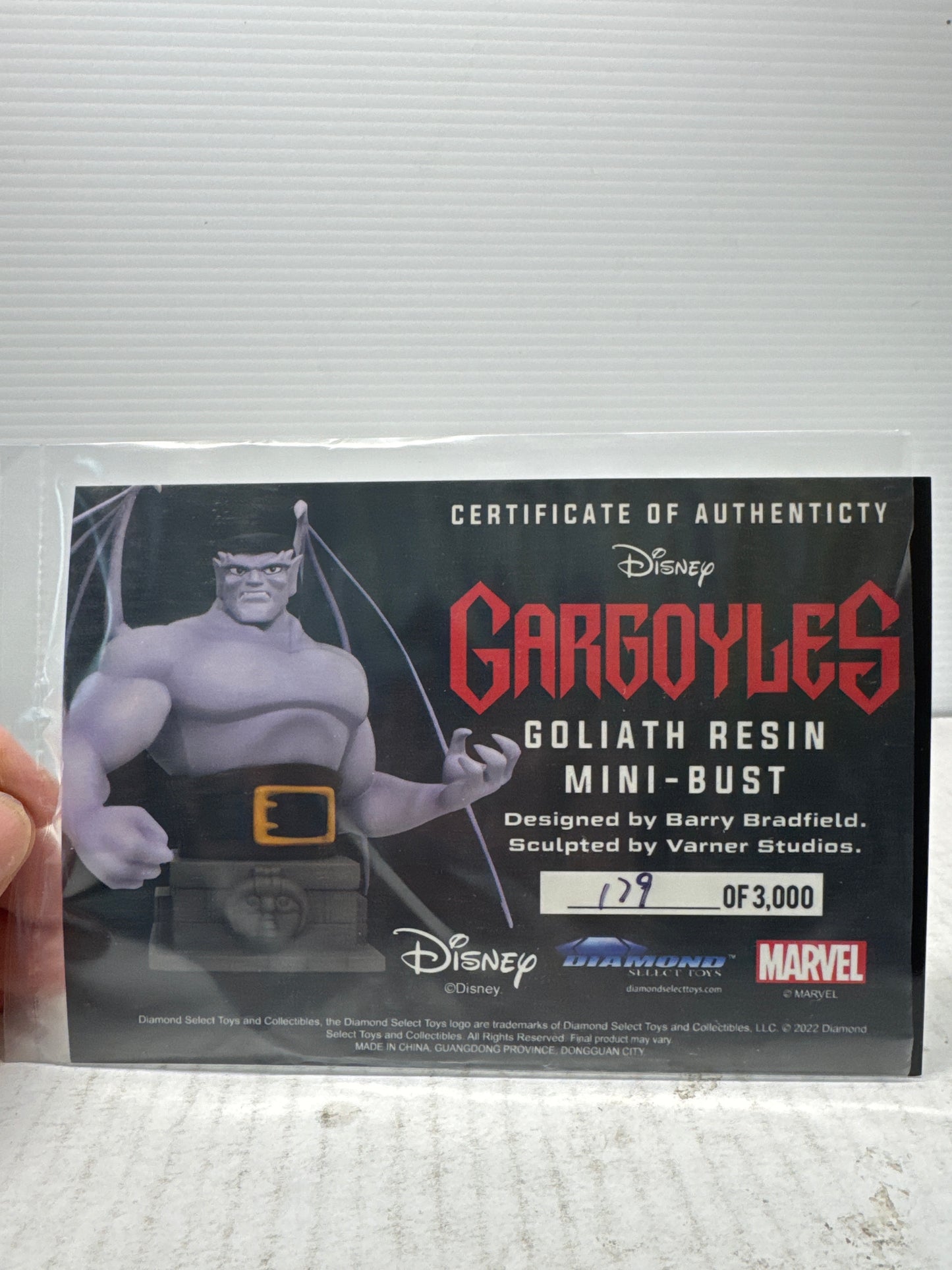 DIAMOND SELECT TOYS Disney's Gargoyles Goliath 1/7 Bust 0179/3000