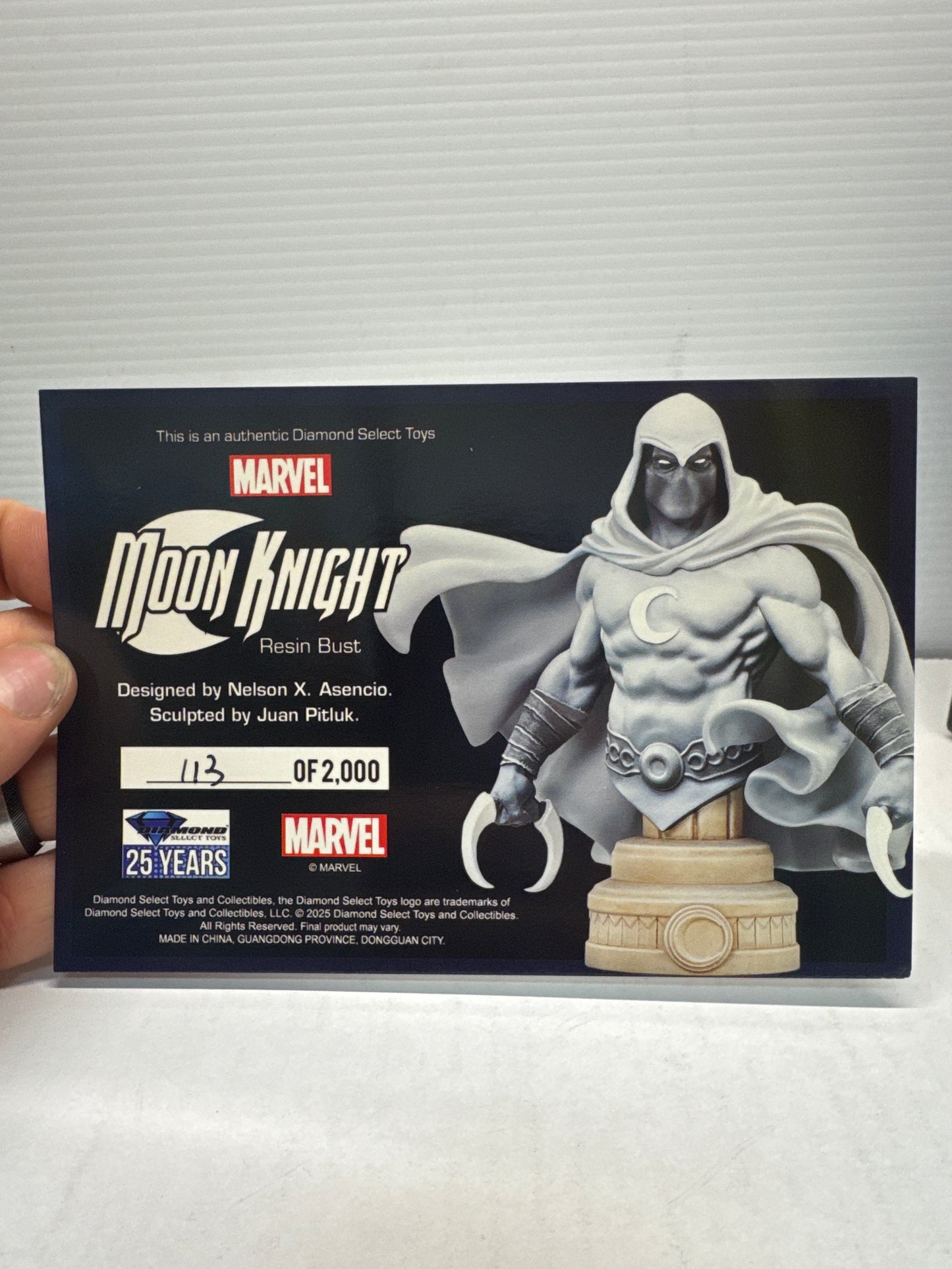 Marvel Comic Moon Knight 1:7 Scale Mini-Bust #0113/2000