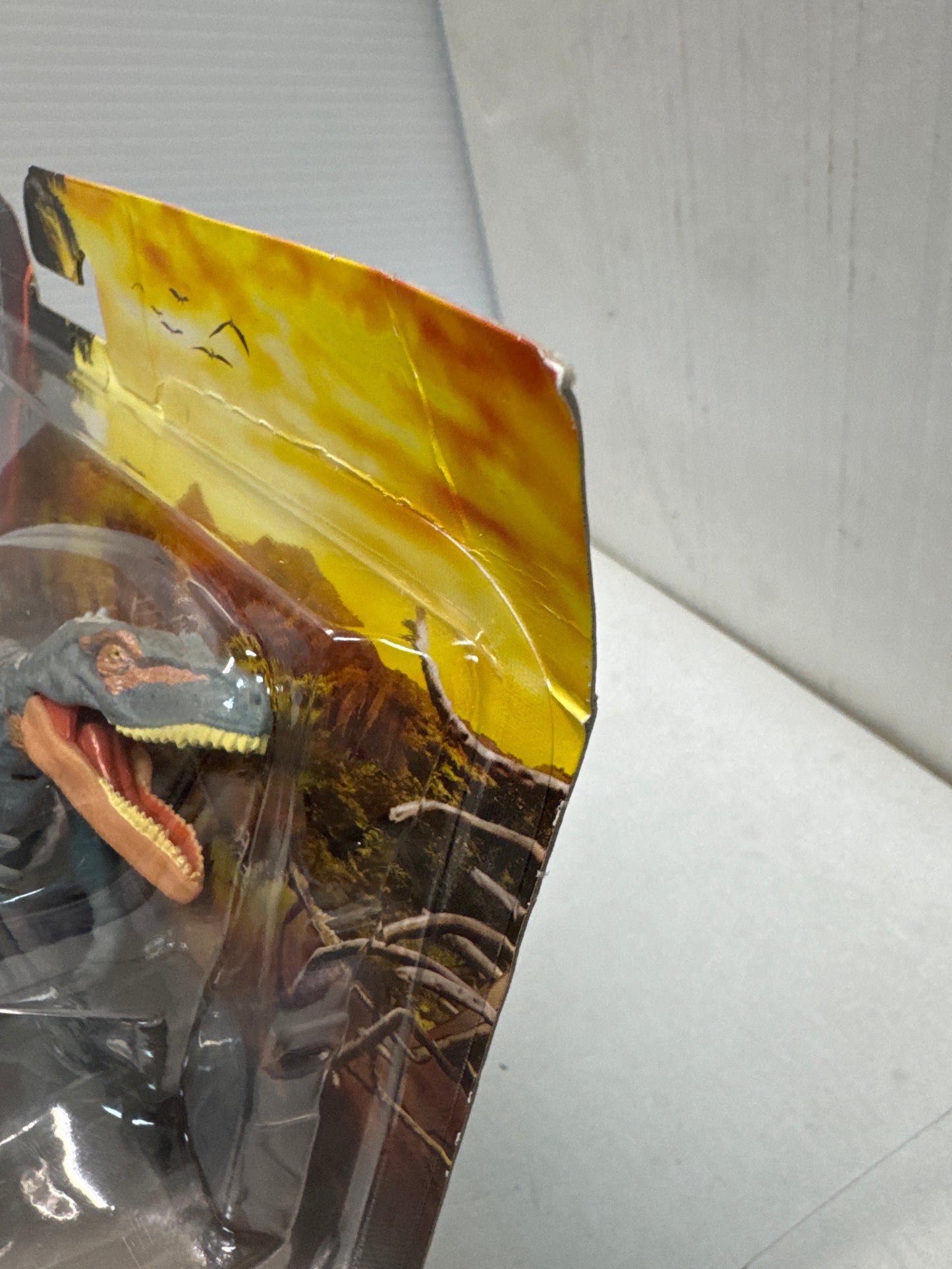 Jurassic World Dino Escape - HERRERASAURUS