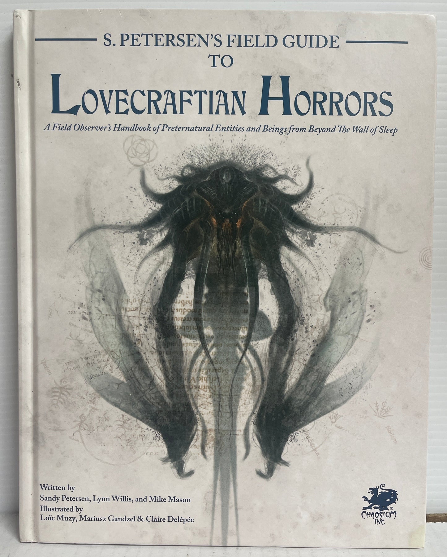 Call of Cthulhu: Field Guide to Lovecraftian Horrors Hardcover A4