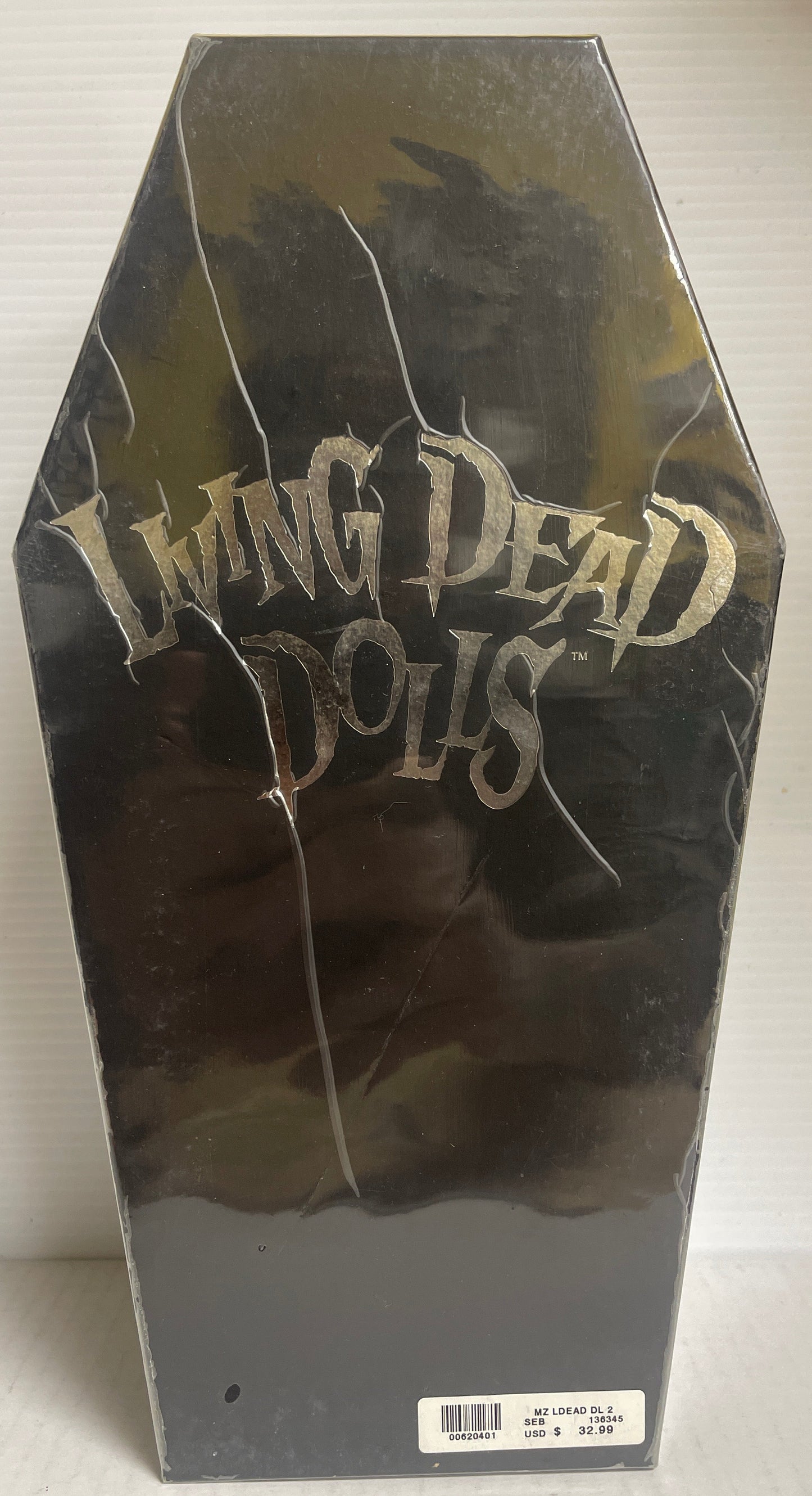 LIVING DEAD DOLLS - LIZZIE BORDEN (Series 2)  Mezco Toys