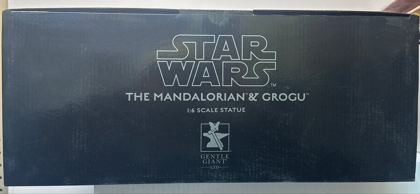 Star Wars Milestones: The Mandalorian & Grogu Statue 455/1000