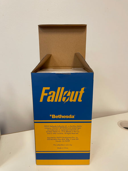 Bethesda Fallout Vault-Tec University Statue