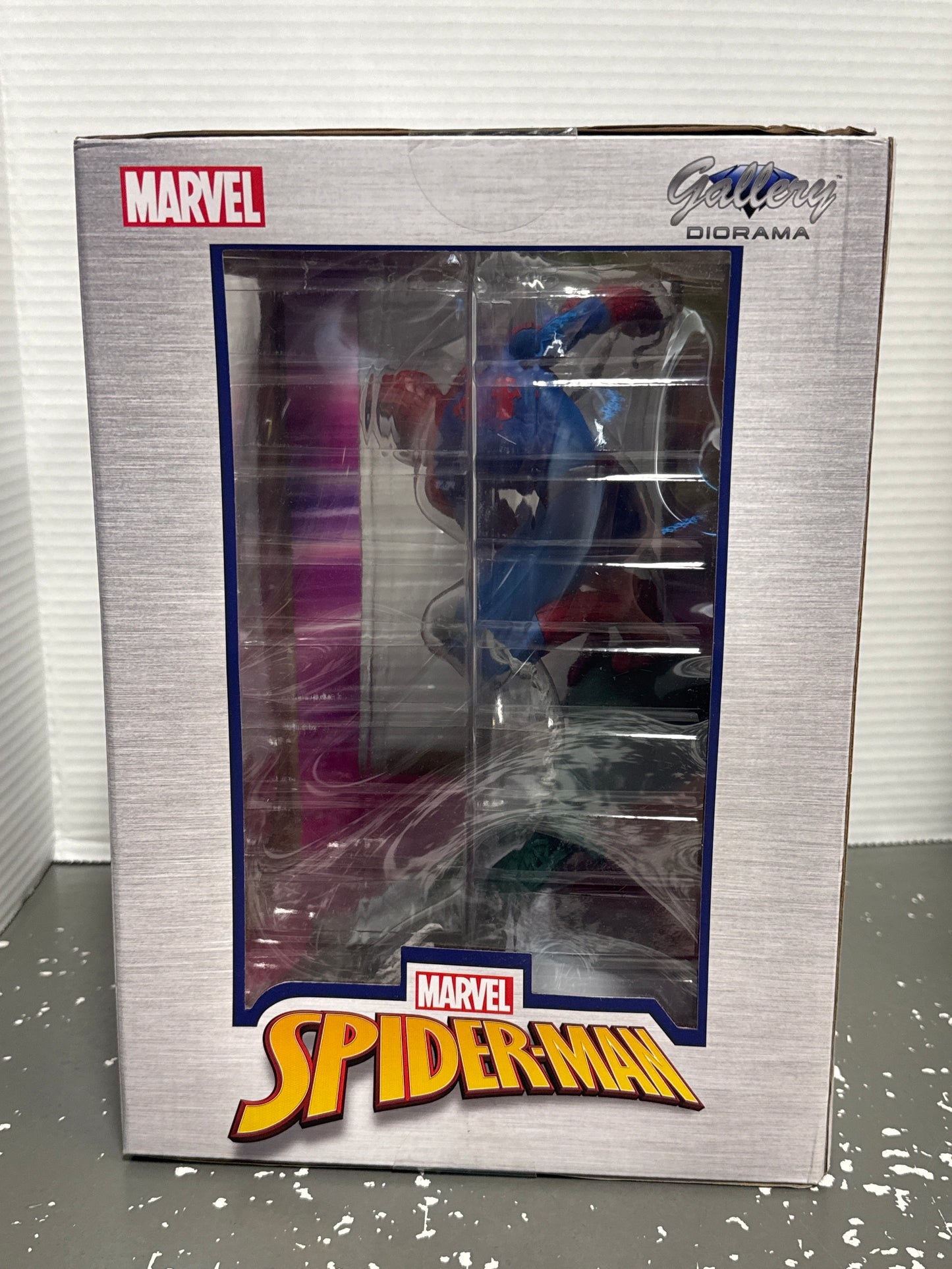 Diamond Select Toys Marvel Spider-Man Comic Gallery PVC Statue WH