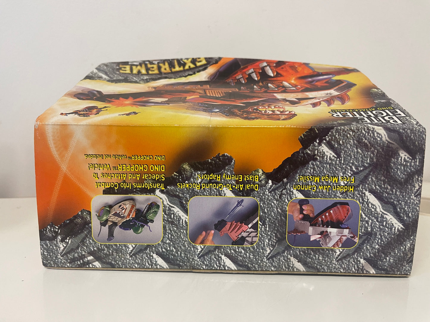 Extreme Dinosaurs Bite Fighter Dino Attack Plane Vehicle