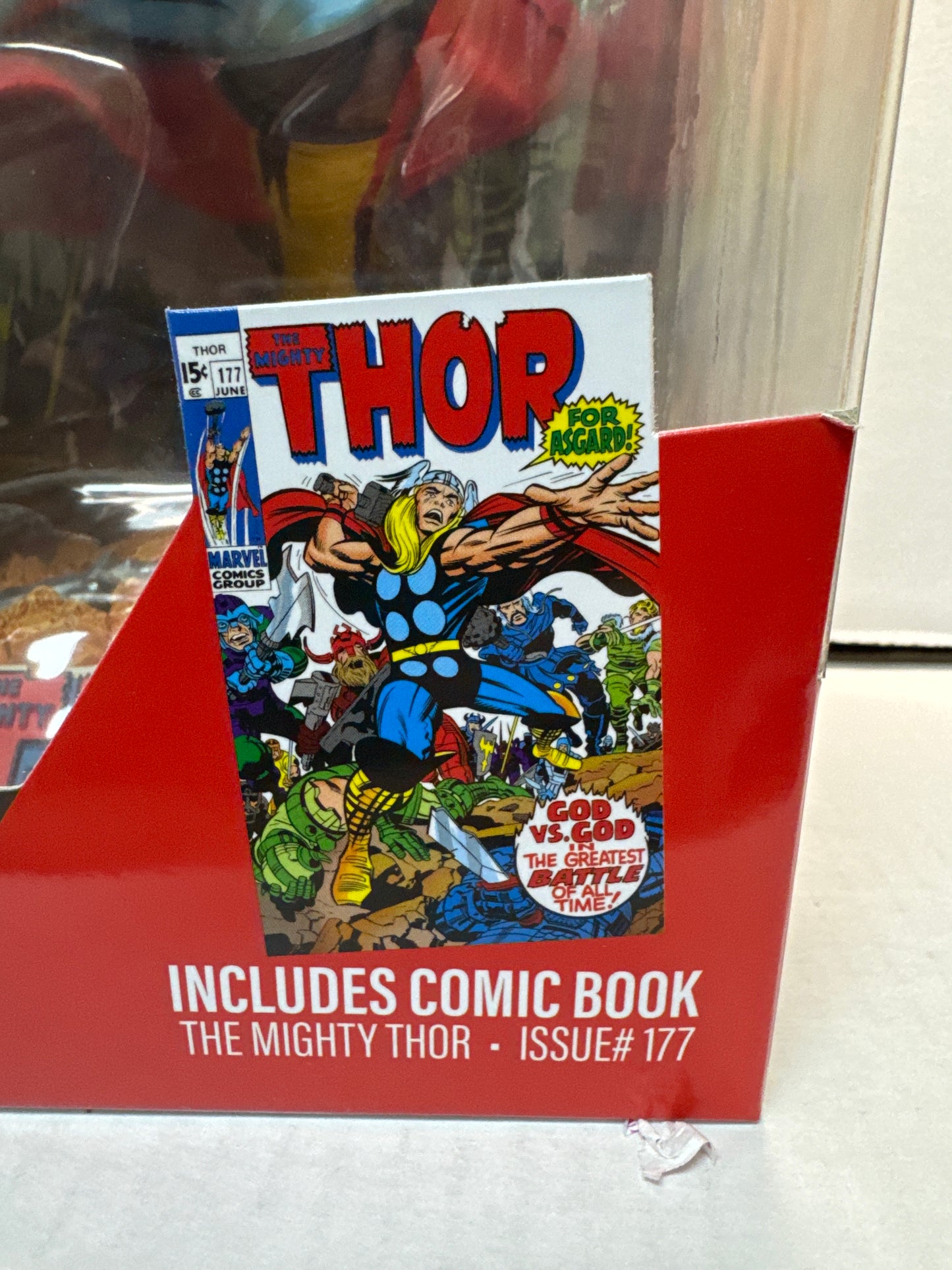 Marvel Thor - The Mighty Thor #177 1:6 Posed Figure With Scene & Comic - NSIB