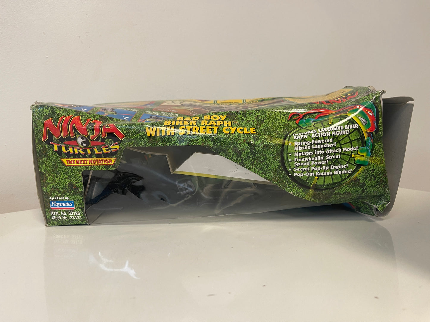 Mutant Ninja Turtles The Next Mutation Bad Boy Biker Raph w/ Street Cycle