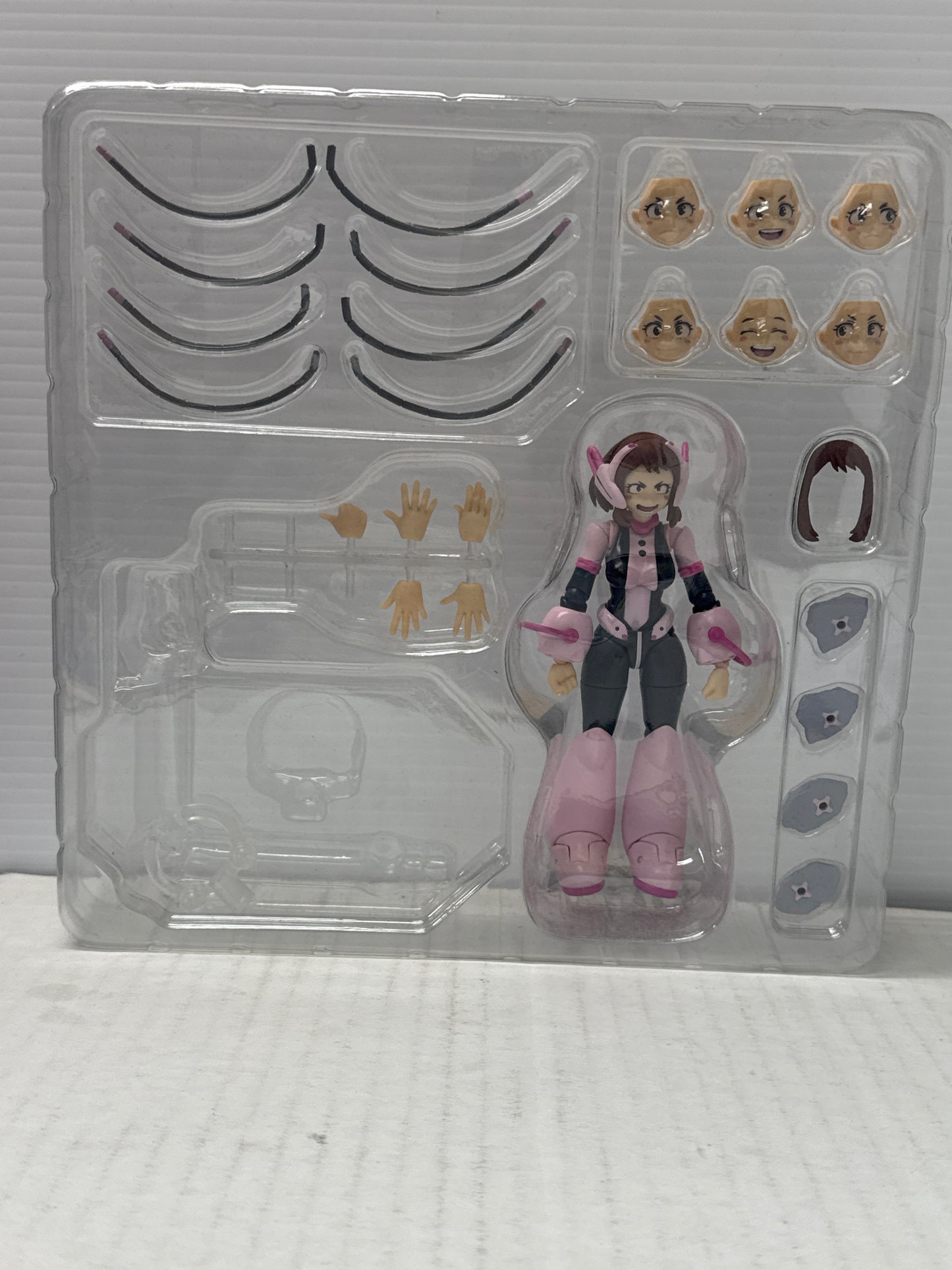 OPEN BOX MISSING STAND - KAIYODO REVOLTECH MY HERO ACADEMIA OCHACO URARAKA