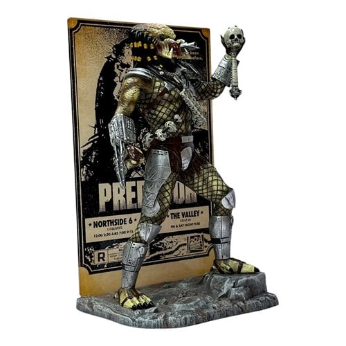 Predator 9-Inch Deluxe Vinyl Statue