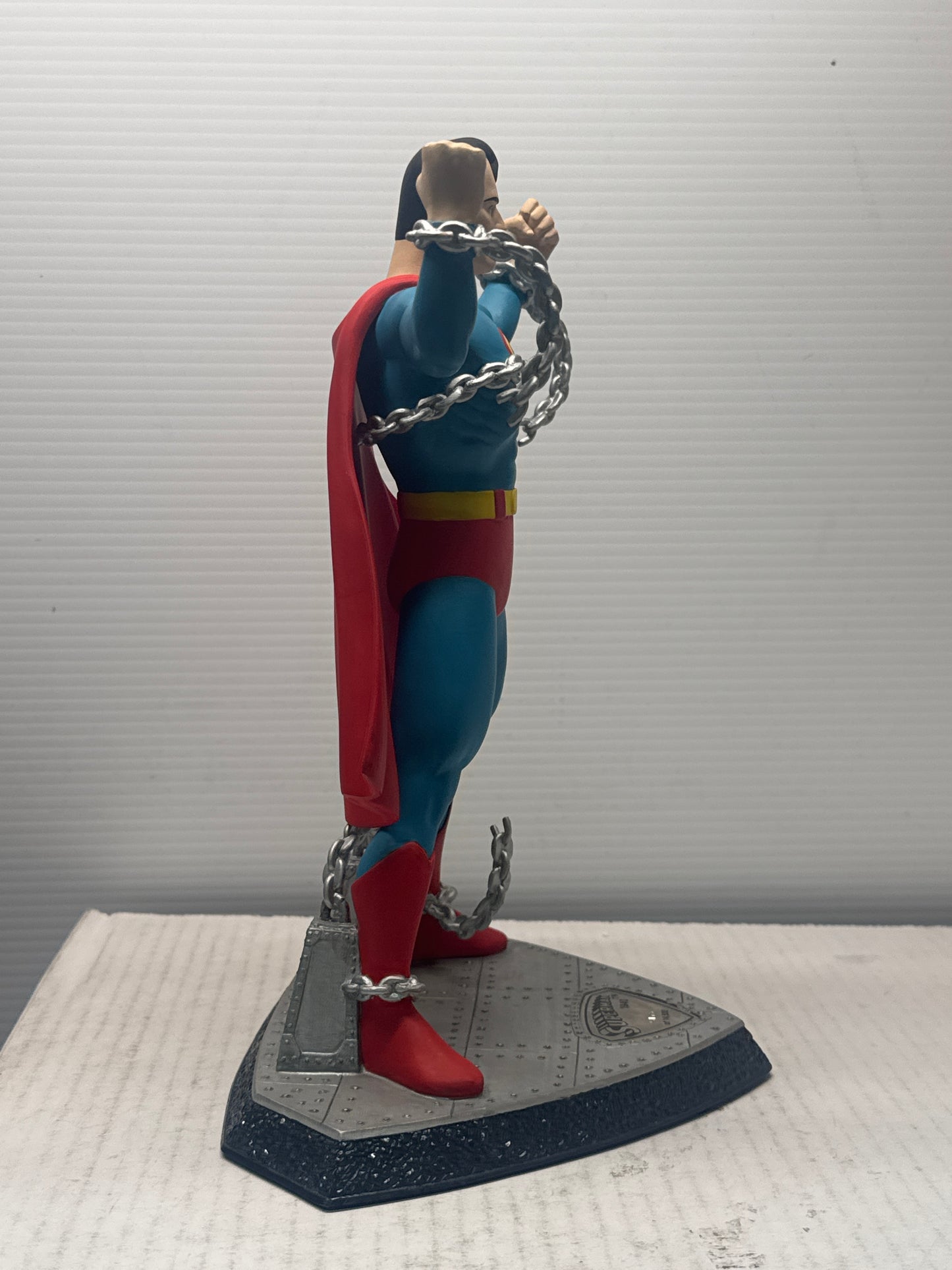 Hallmark DC Comics Super Heroes Superman Man Of Steel Collectible Figurine 1996