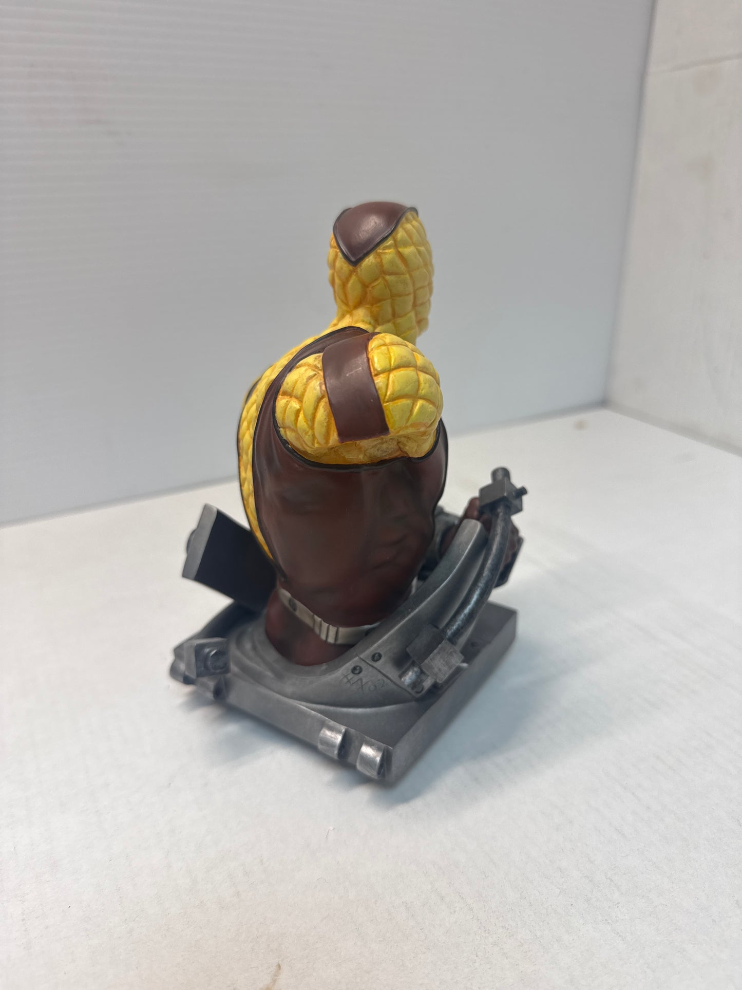 Art Asylum's Rogues' Gallery Shocker 6-Inch Bust #132/7500