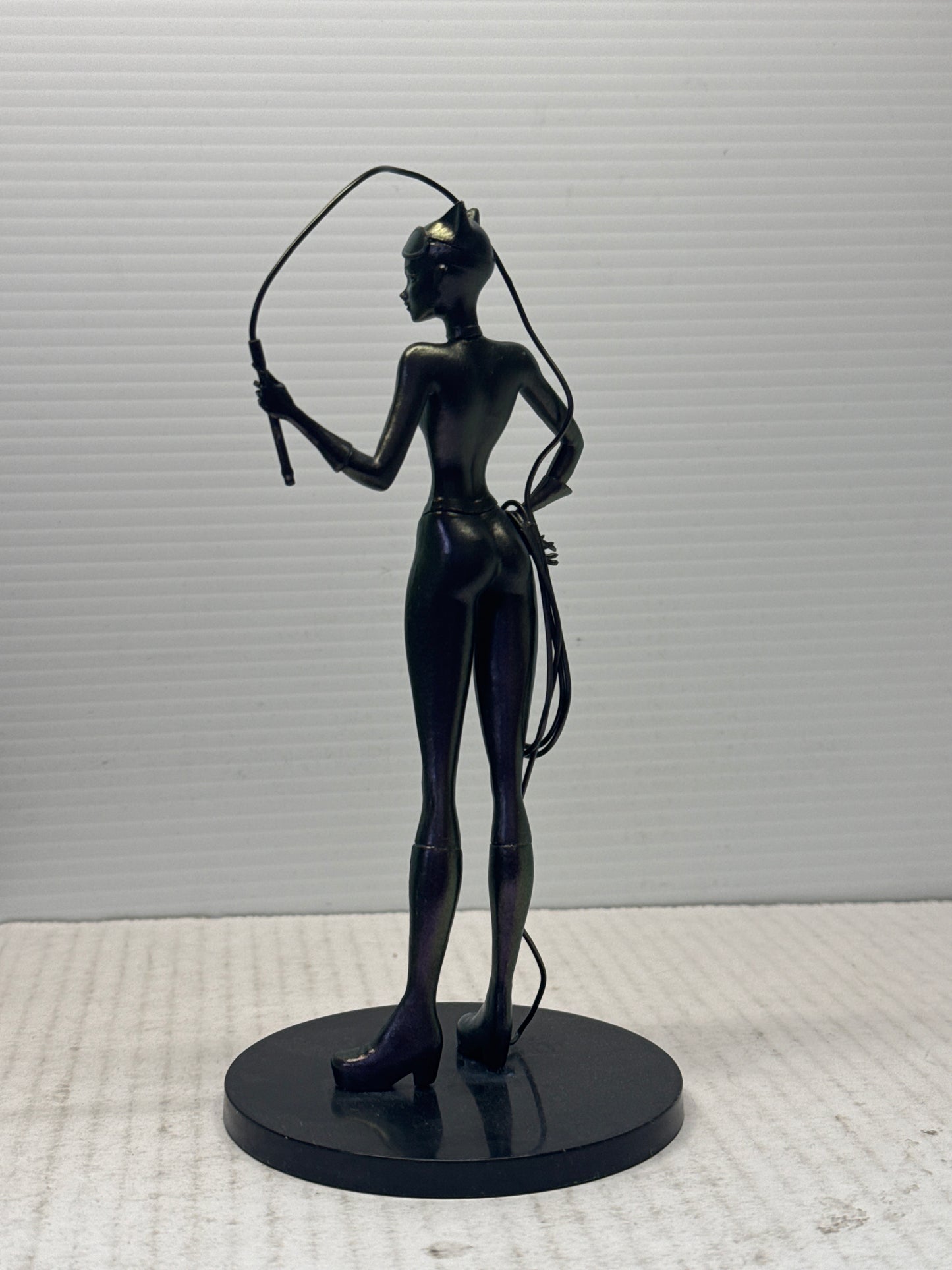 DC Artists Alley Catwoman Sho Murase Iridescent Variant BAM Exclusive Figure