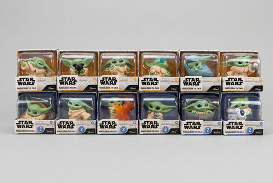 Star Wars Grogu The Child Bounty Collection Series 1 & 2 – Complete 12-Figure Set with Display Box