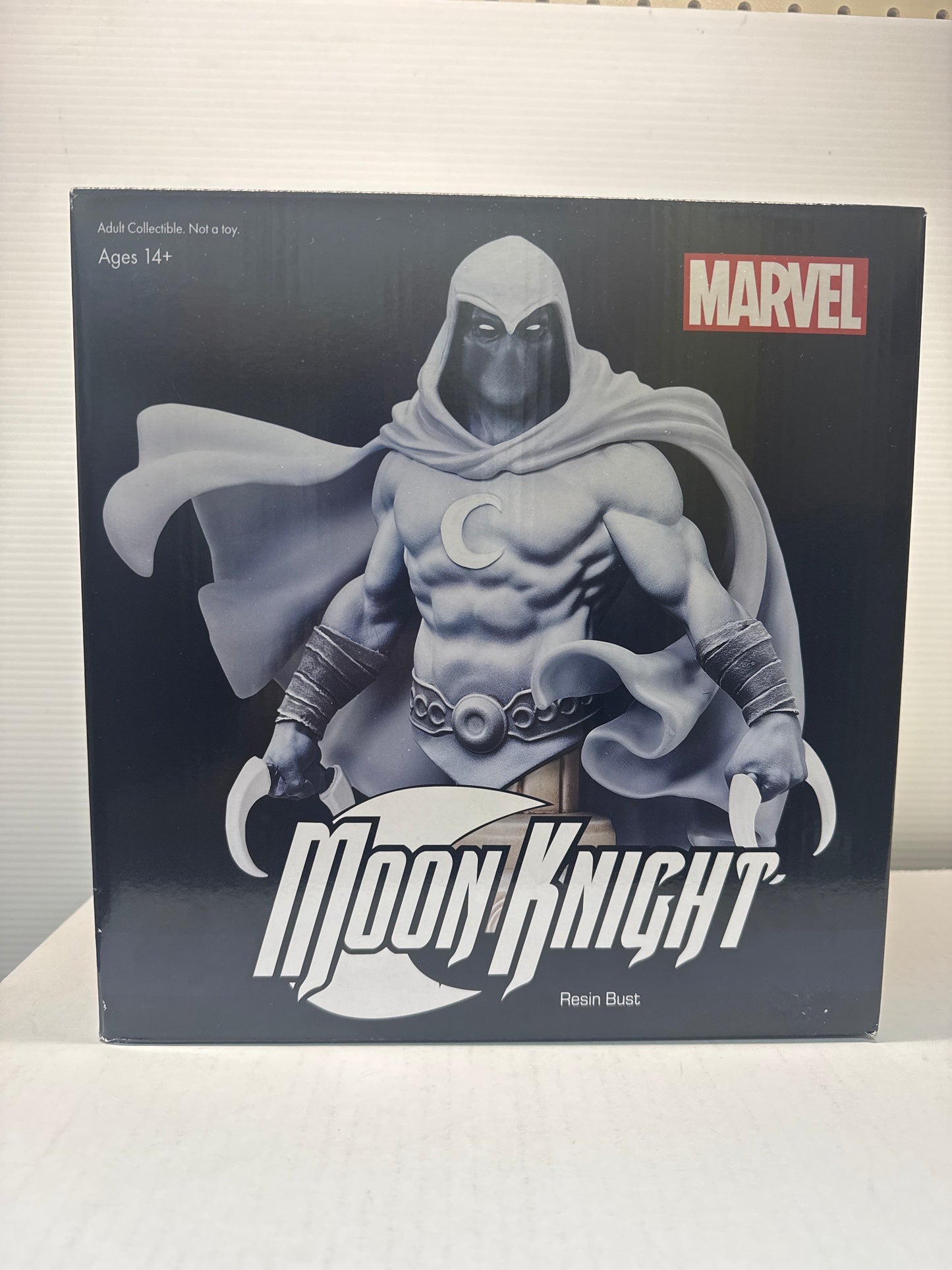 Marvel Comic Moon Knight 1:7 Scale Mini-Bust #0113/2000