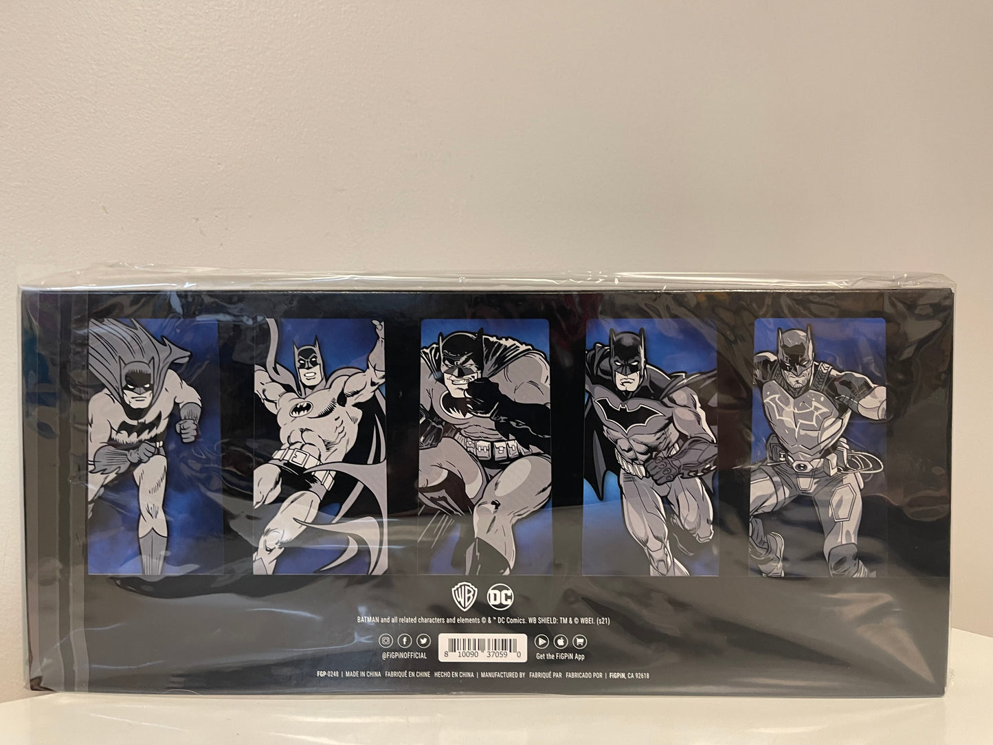 FigPin Batman #787-791 5 Pin Set
