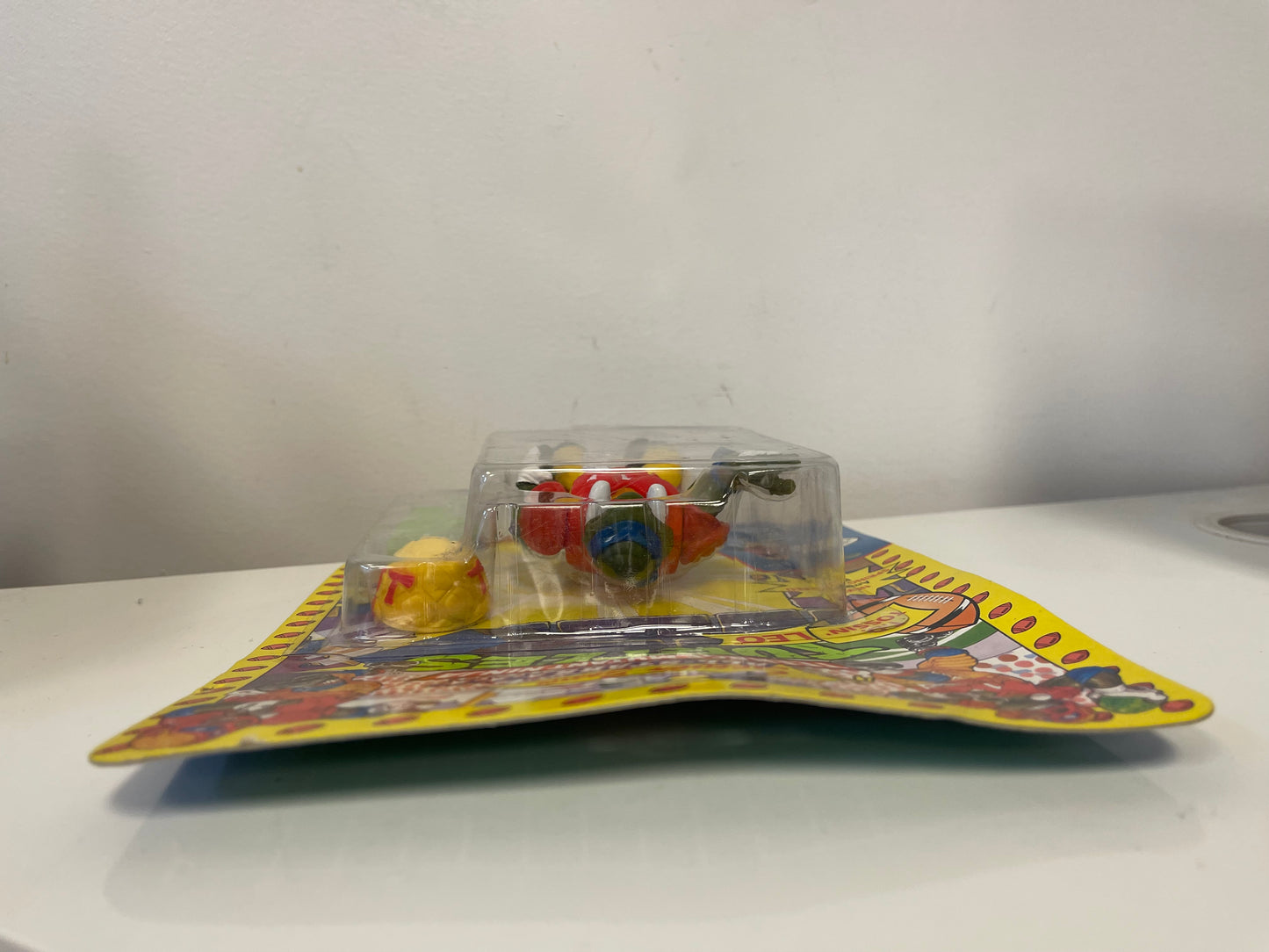 Teenage Mutant Ninja Turtles Sewer Sports All-stars T.D. Tossin' Leo 1991