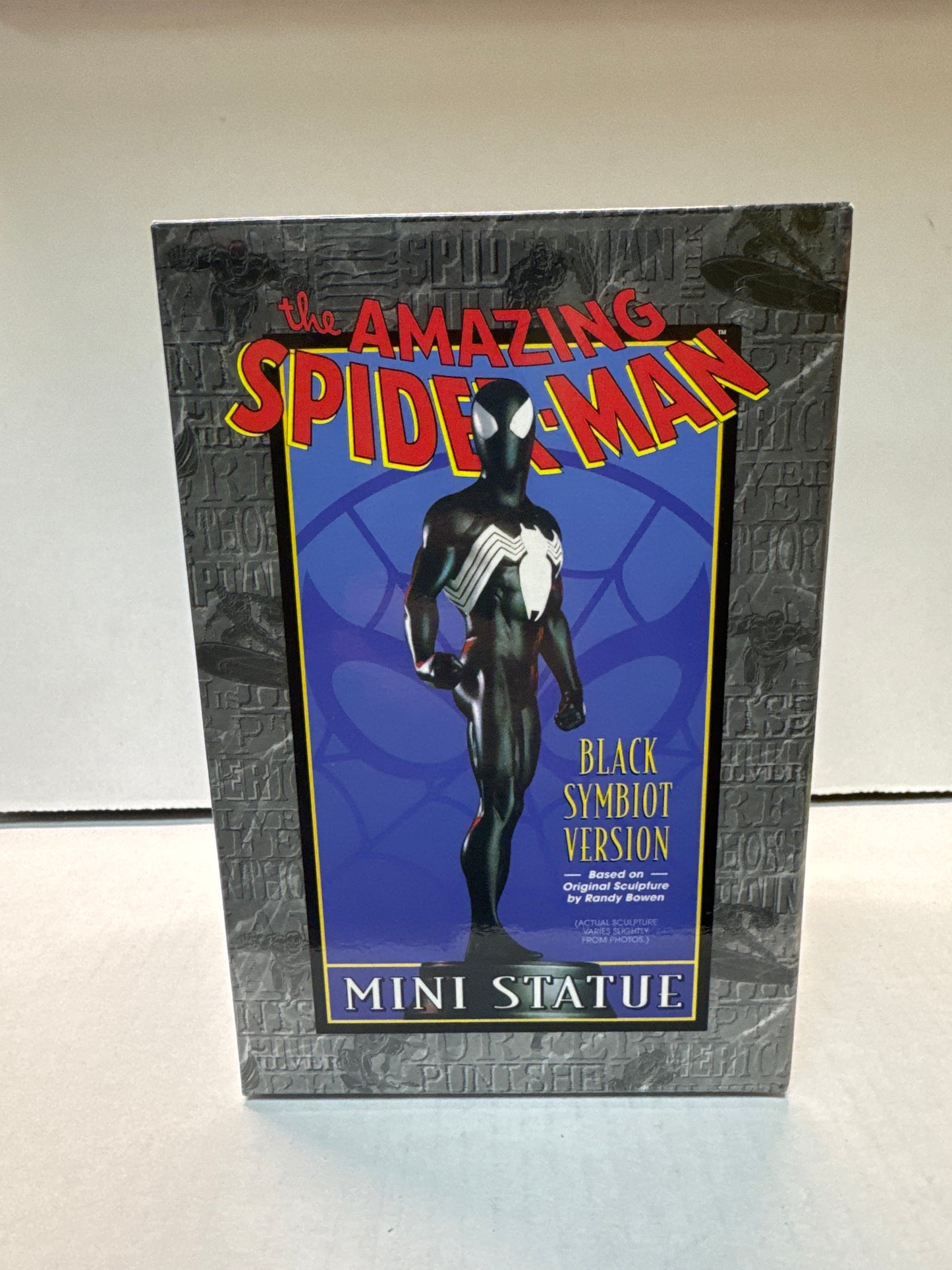 The Amazing Spider-Man Black Symbiote Version Mini Statue - 0582/5000 - NSIB