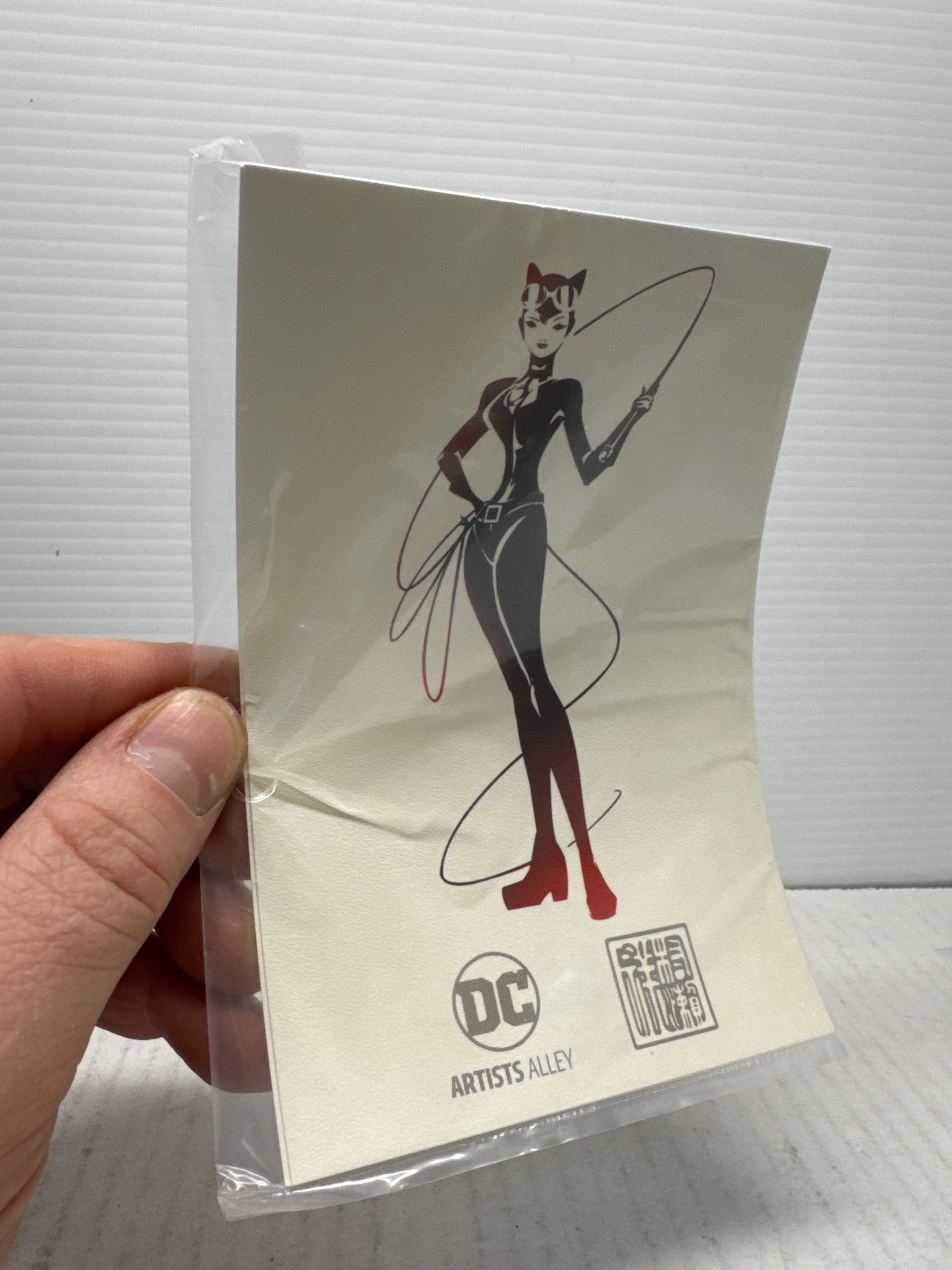 DC Artists Alley Catwoman Sho Murase Iridescent Variant BAM Exclusive Figure