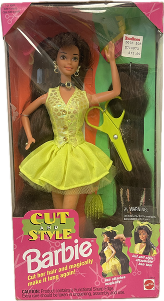 Cut And Style Barbie "Cut Her Hair And Magically Make It Long Again"