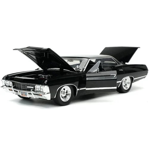 Hollywood Rides Supernatural Dean Winchester 1967 Impala SS Sport Sedan 1:24 Scale Die-Cast Metal Vehicle with Figure