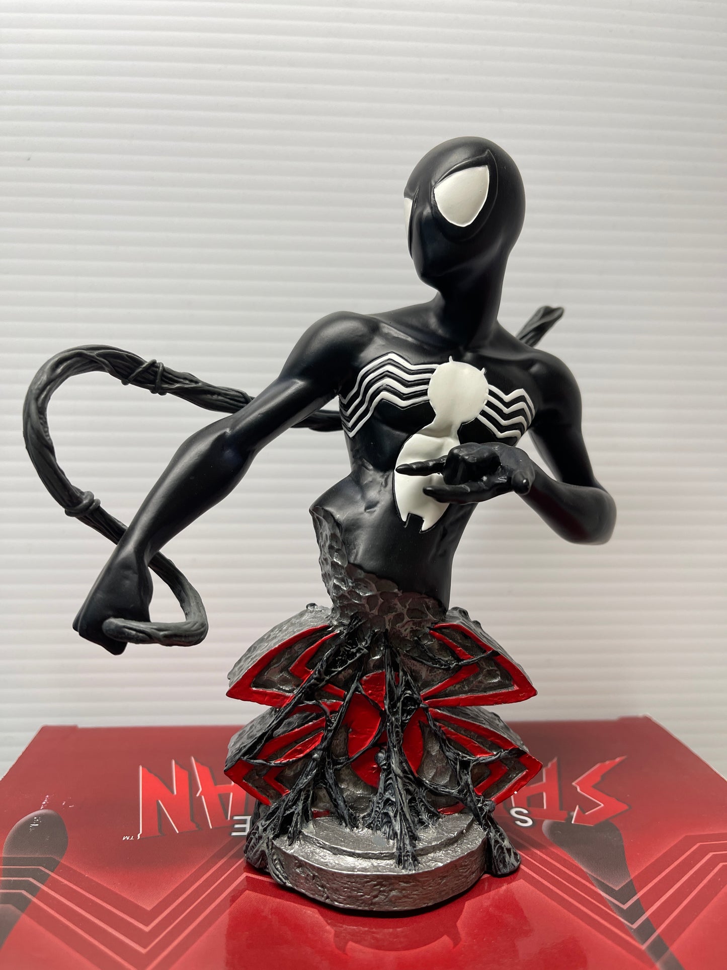 Symbiote Spiderman Bust Marvel Diamond Select Figure 2002 Sam Greenwell Ltd 5000