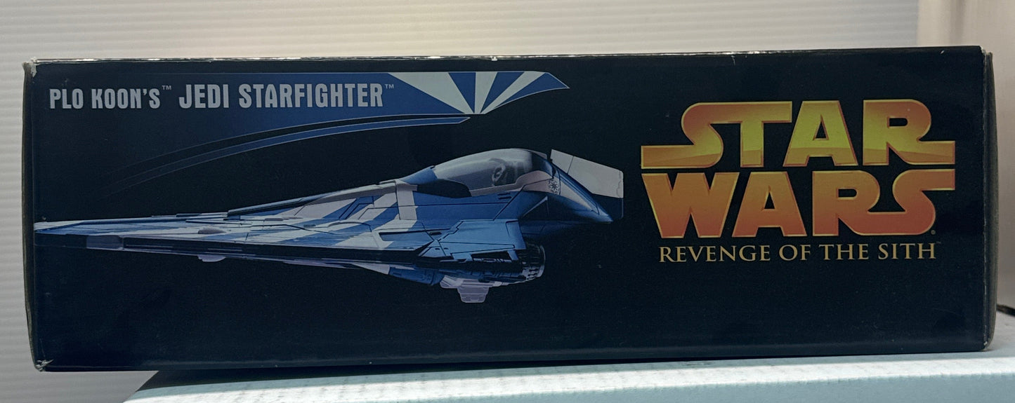 Plo Koon’s Jedi Starfighter Revenge of the Sith - (2005)