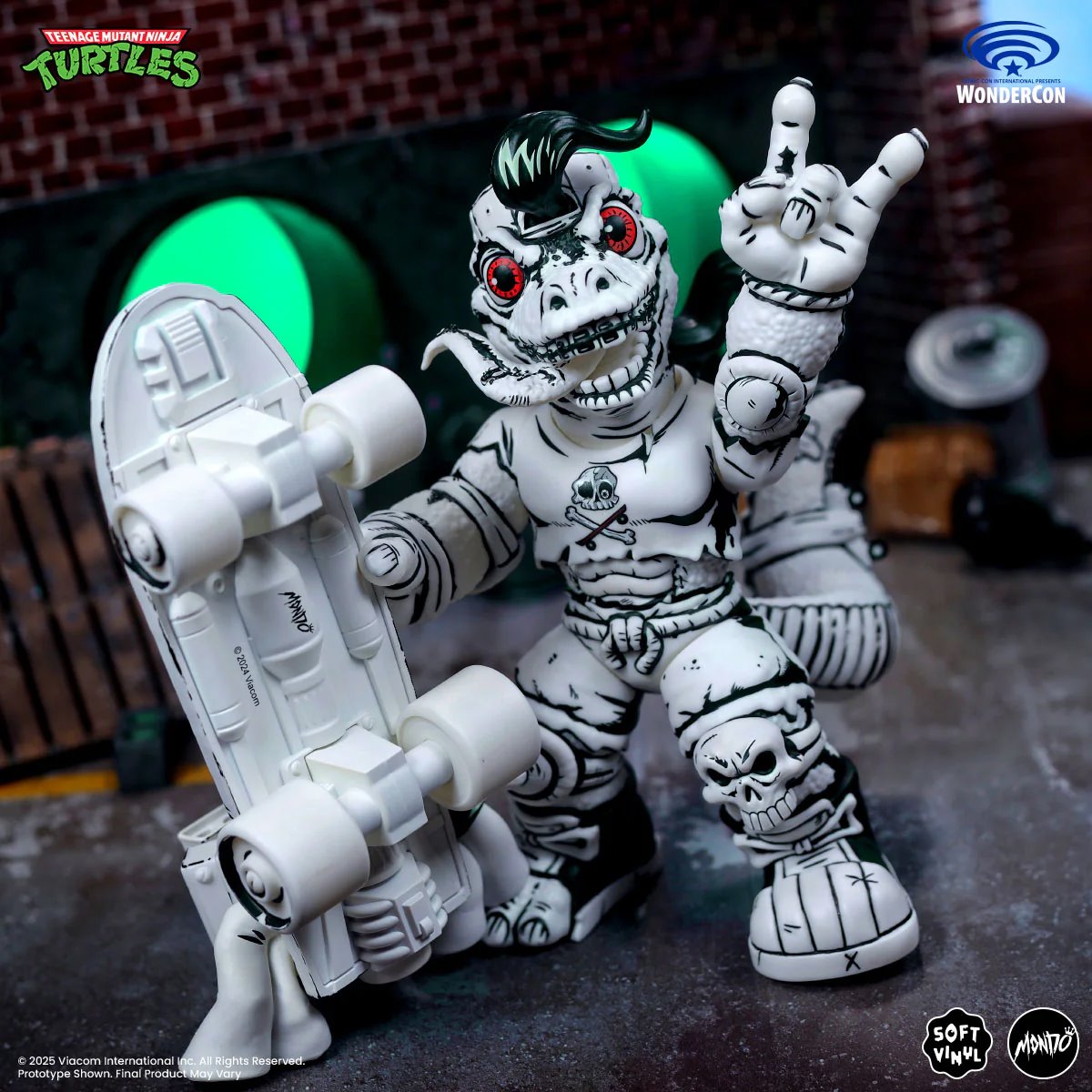 Teenage Mutant Ninja Turtles Mondo Gecko Mirage Variant Soft Vinyl Figure - WonderCon Exclusive