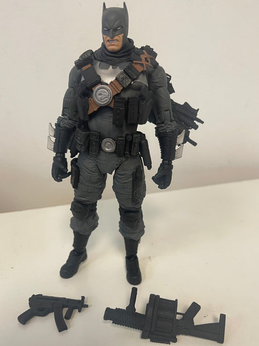 DC Multiverse The Grim Knight 2-Pack Version