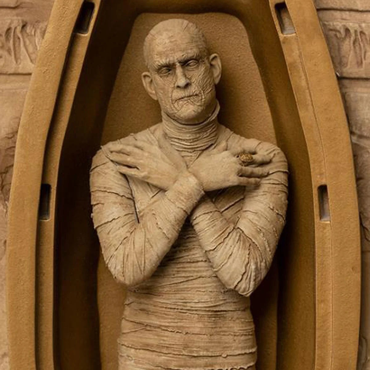 Universal Monsters The Mummy Deluxe 1:10 Art Scale Limited Edition Statue