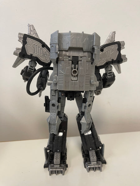 Transformers WFC: Siege Select "Galactic Man" Shockwave