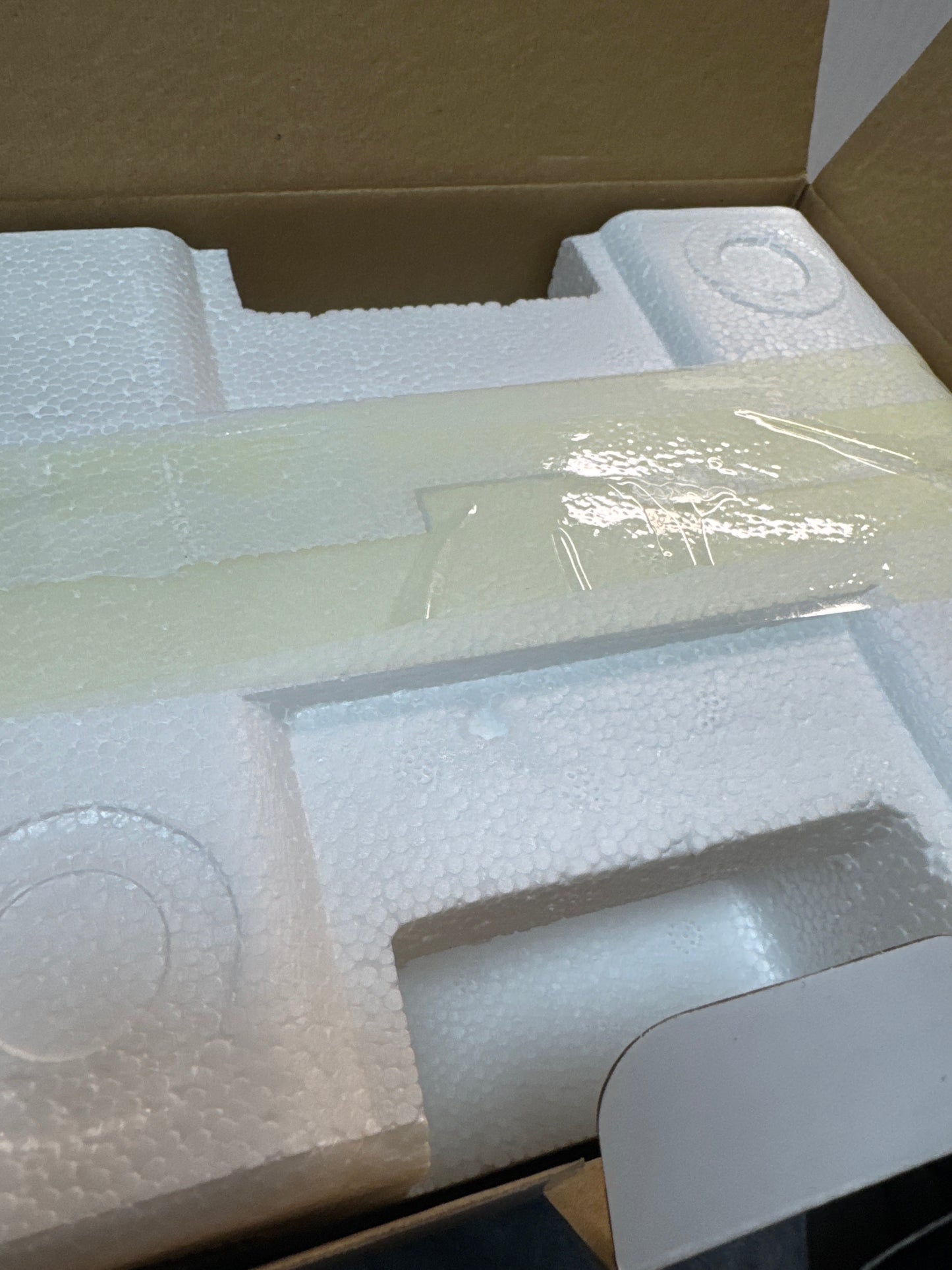 Supergirl by J. Scott Campbell 1:8 Scale Resin Statue #192/970 - NSIB