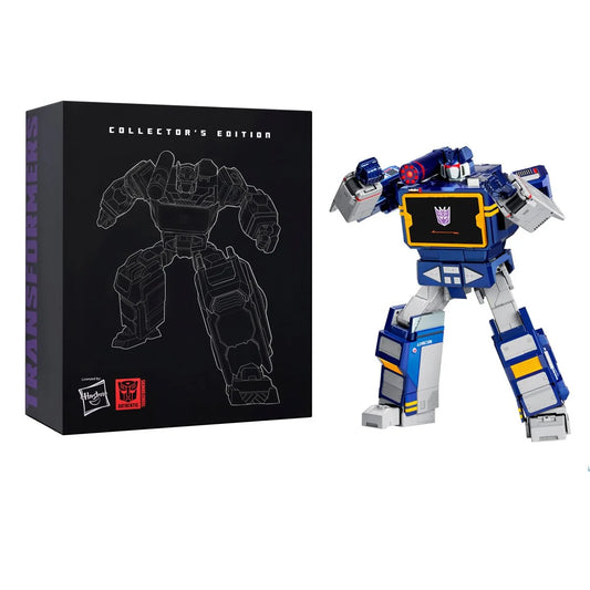 Transformers Soundwave Flagship Auto-Converting Robot