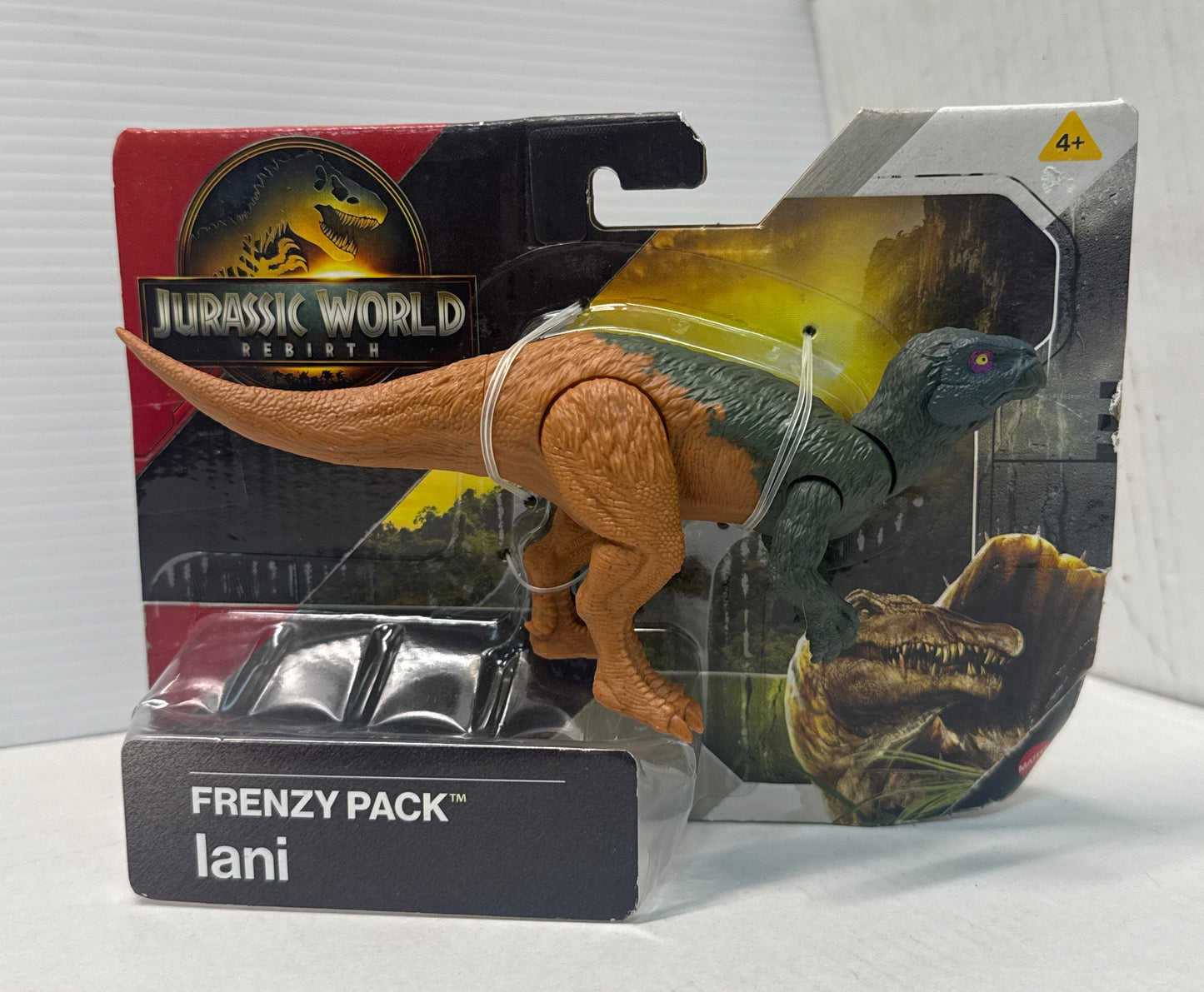 Jurassic World Rebirth: Frenzy Pack Iani - Damaged Box