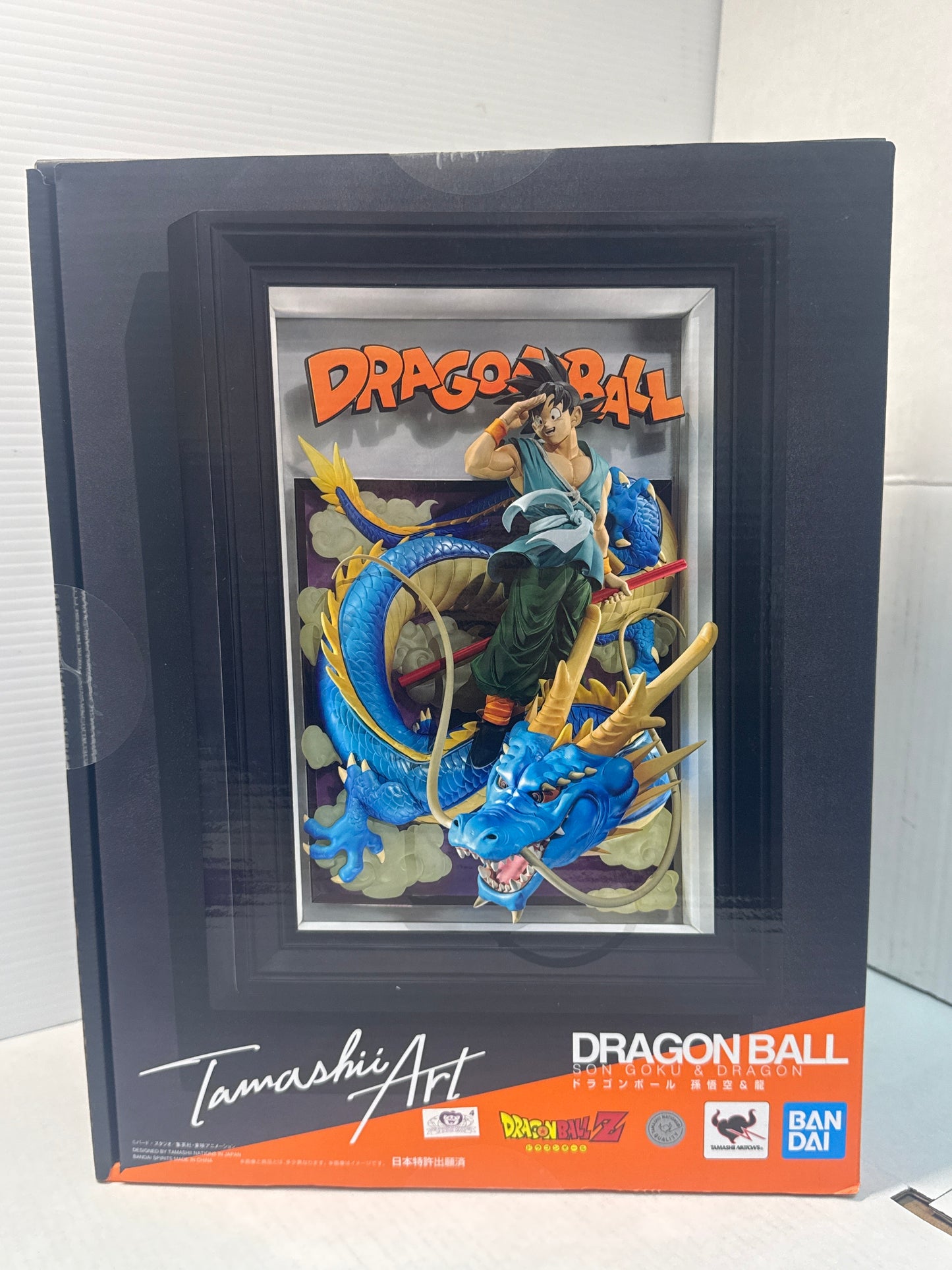 TAMASHII ART DRAGON BALL Z SON GOKU & DRAGON 275mm 3D PAINTING