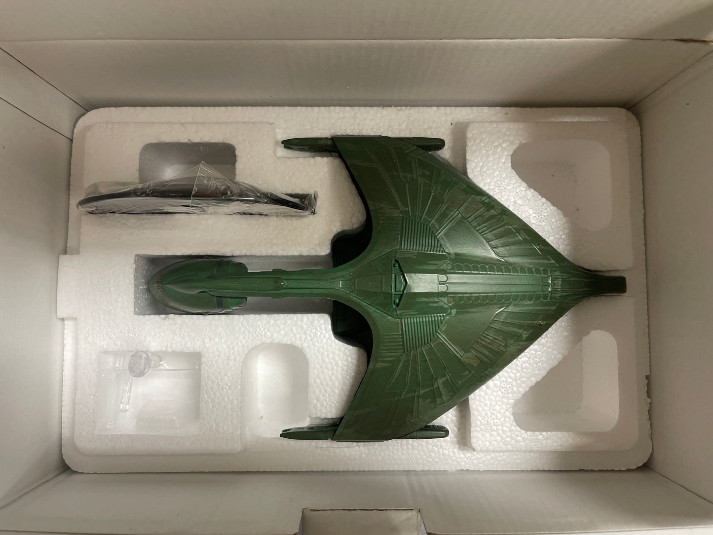 Eaglemoss Star Trek Romulan Warbird XL Version