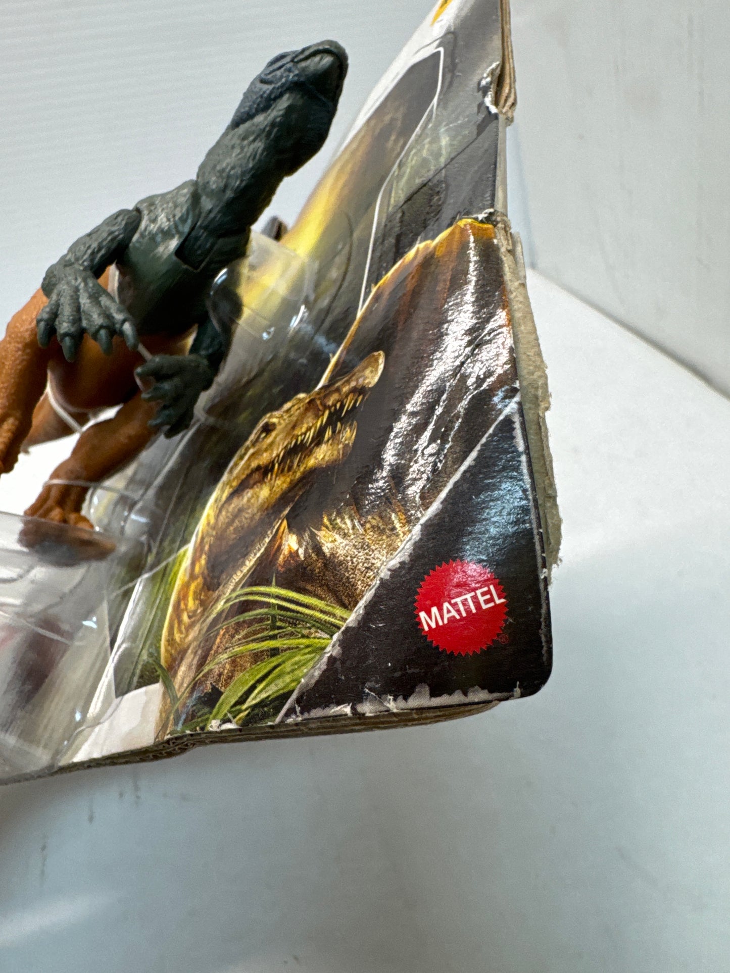 Jurassic World Rebirth: Frenzy Pack Iani - Damaged Box