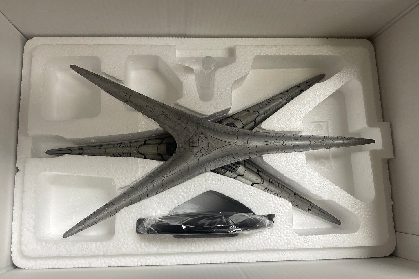 Eaglemoss Battlestar Galactica Modern BASESTAR