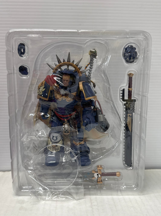 OPEN BOX COMPLETE - Warhammer 40K Ultramarines Captain in Gravis Armour - JOYTOY