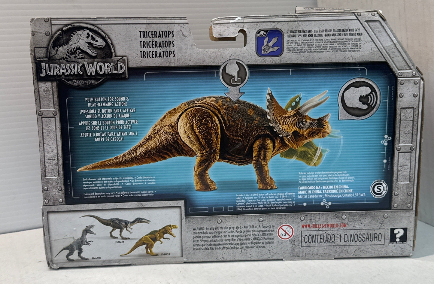 Jurassic World Roarivores Triceratops Dinosaur