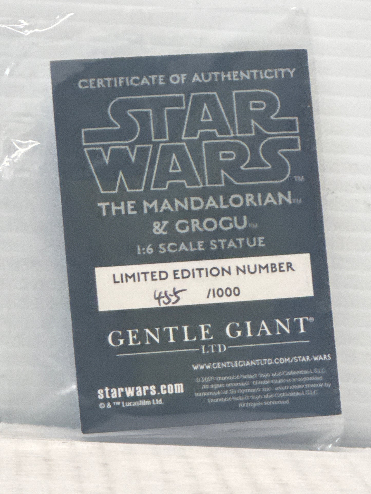 Star Wars Milestones: The Mandalorian & Grogu Statue 455/1000