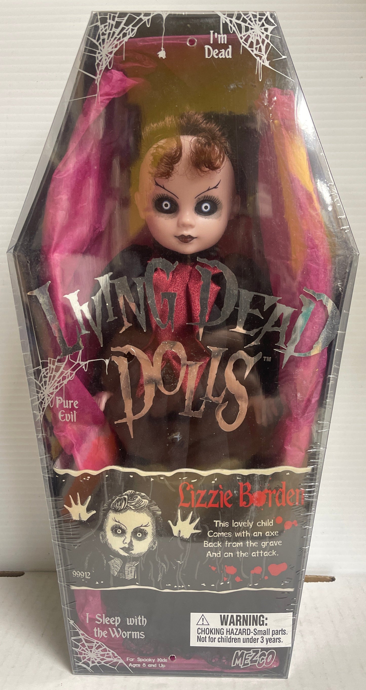 LIVING DEAD DOLLS - LIZZIE BORDEN (Series 2)  Mezco Toys