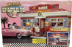 Dixie's Diner Drive-In Playset