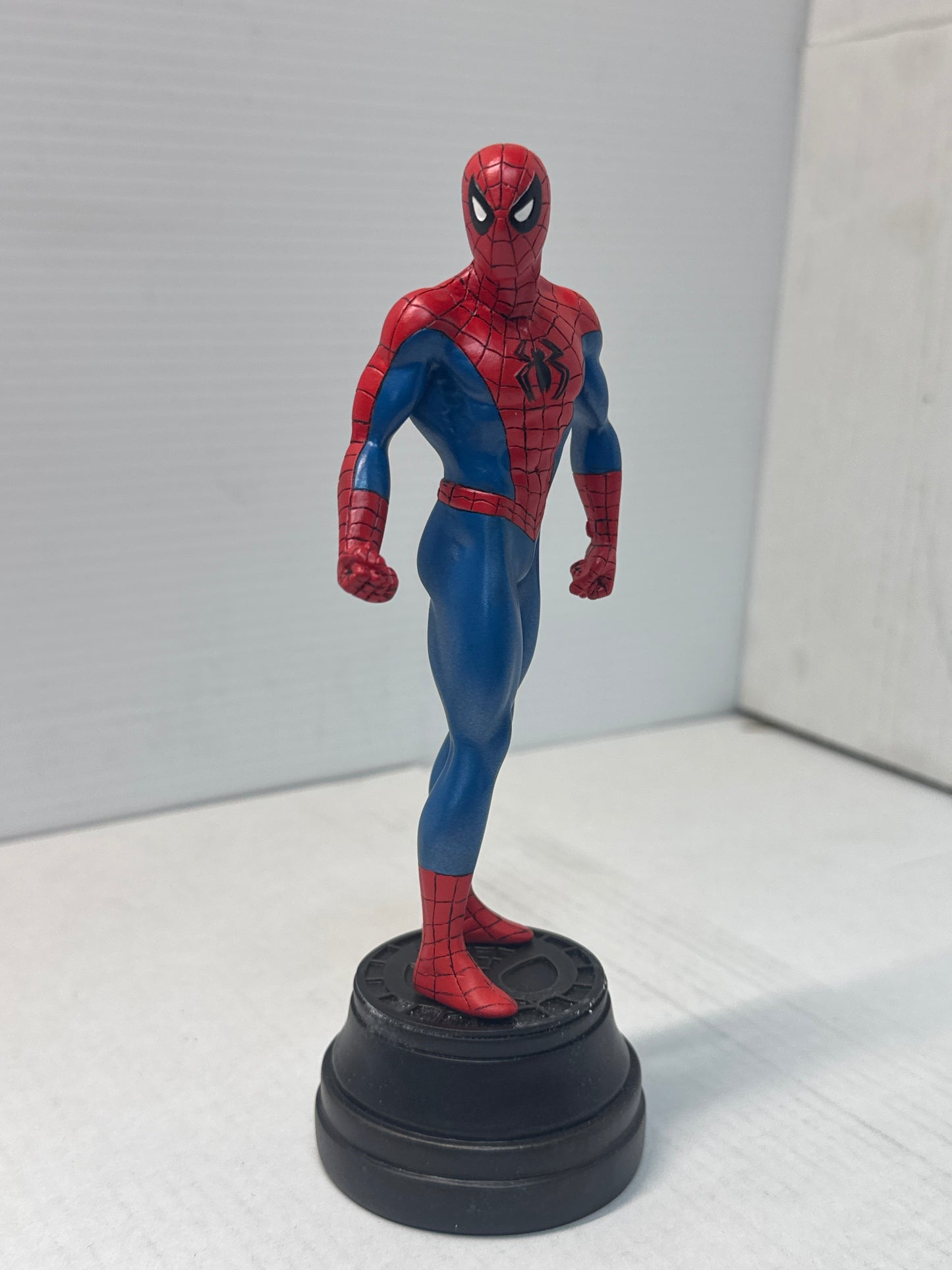 Amazing Spider-Man Classic Version Mini Statue 1096/4000